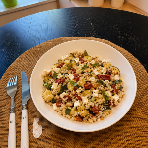 Salade de quinoa aux saveurs méditerranéennes